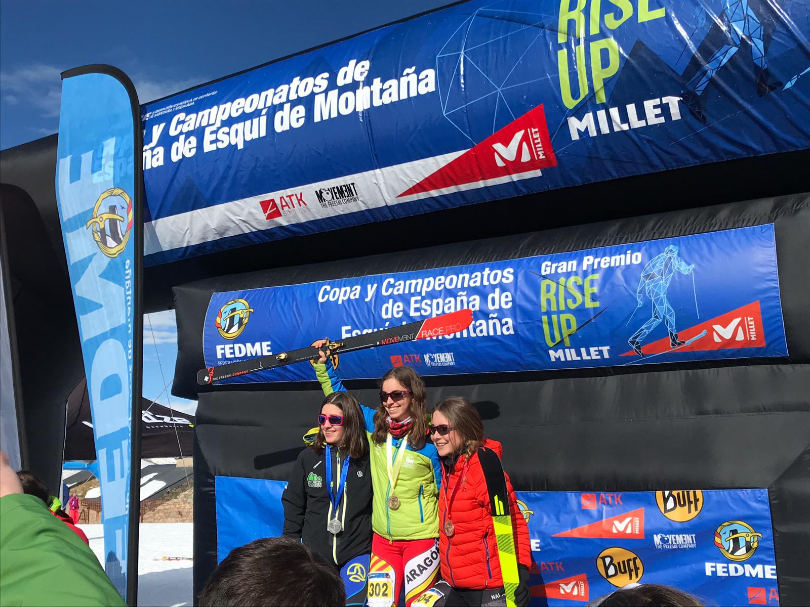 EL EQUIPO NAVARRO DE ESQUÍ DE MONTAÑA VUELVE CON MEDALLAS DEL TRIPLE CAMPEONATO DE ESPAÑA
